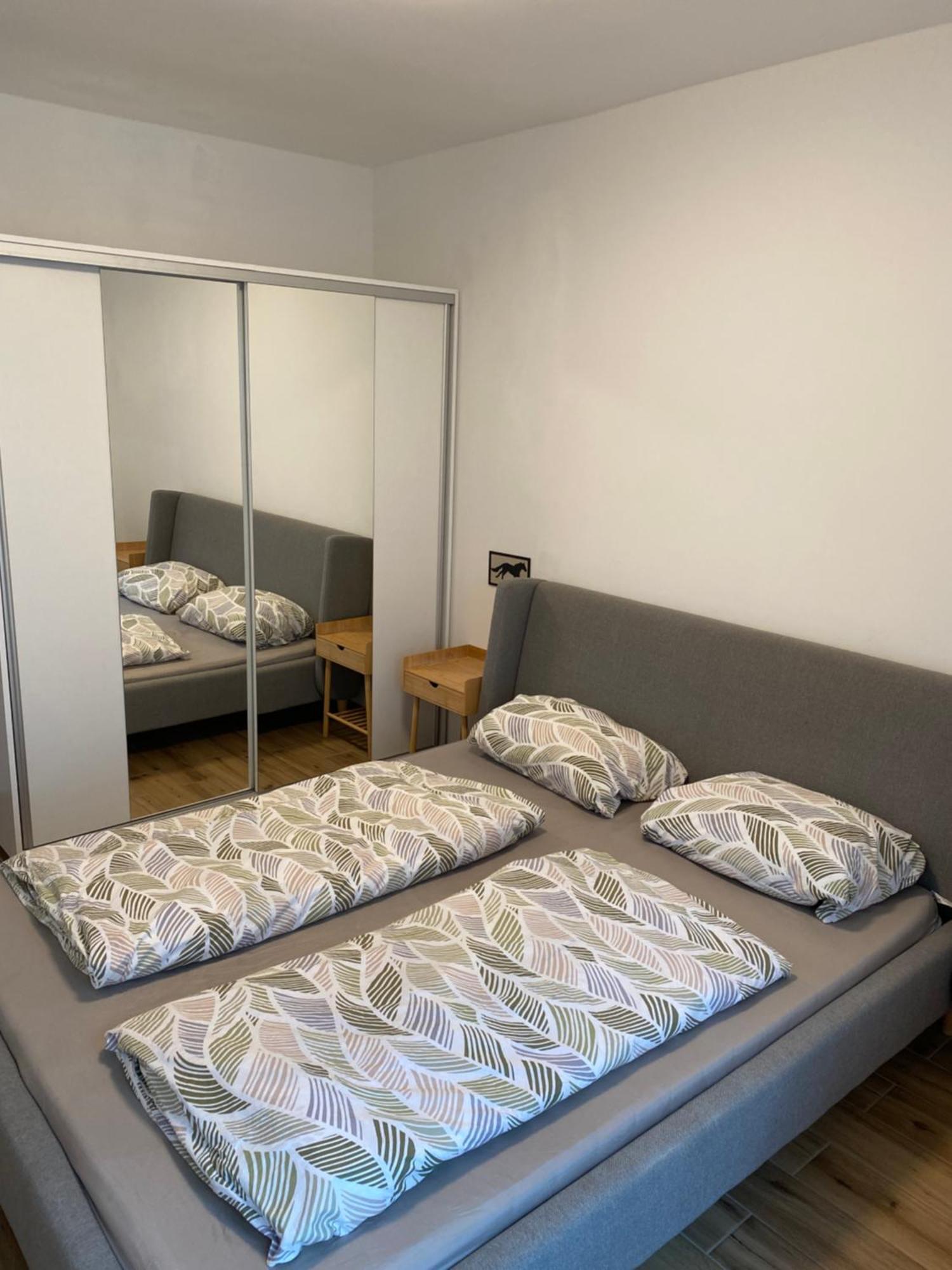 R77 Apartment Downtown - Penthouse Budapesta Exterior foto