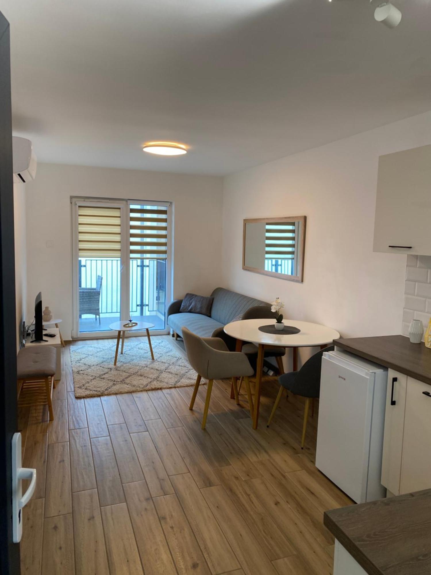R77 Apartment Downtown - Penthouse Budapesta Exterior foto