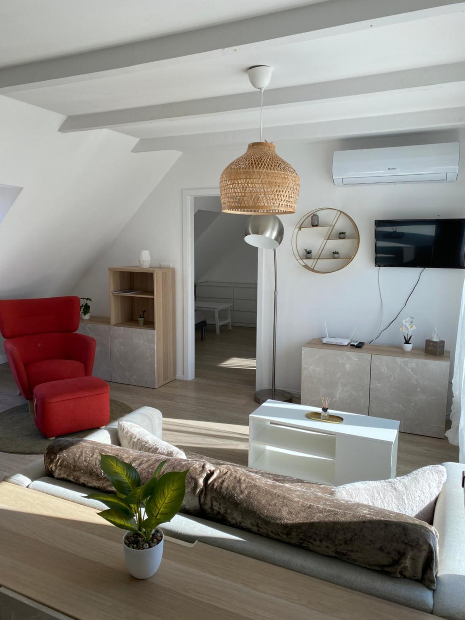 R77 Apartment Downtown - Penthouse Budapesta Exterior foto